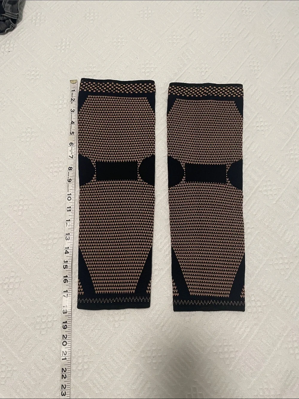 2 Copper Compression knee leg Sleeves in Black and Copper